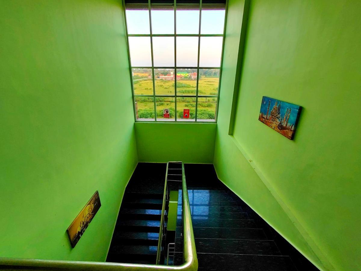 Green Vista Resort Chalsa Ngoại thất bức ảnh